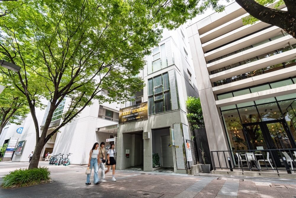 emu矢場町店外観