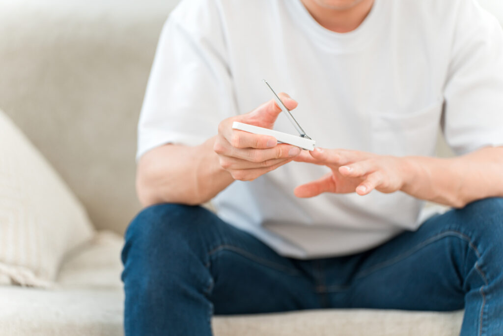 メンズのネイルケアは何をする？男性の正しい爪の手入れ方法を専門店が解説